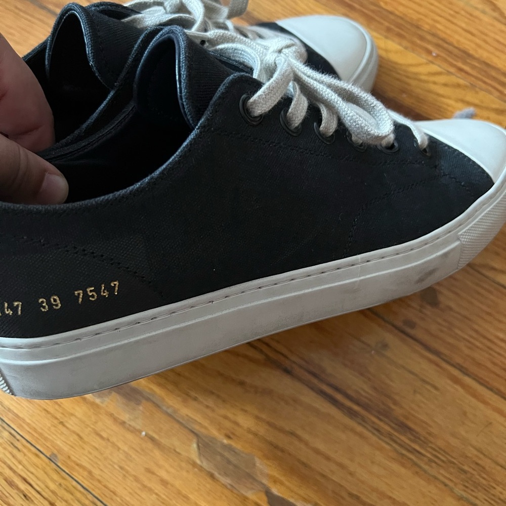 Commons Proejct shoes in very good condition
